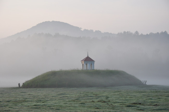 misty-nacoochee-gazebo