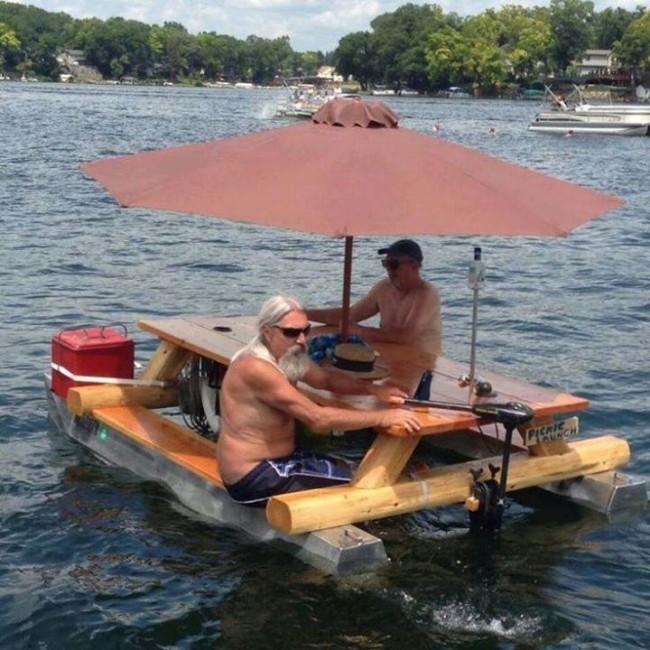 lake-living-picnic-table